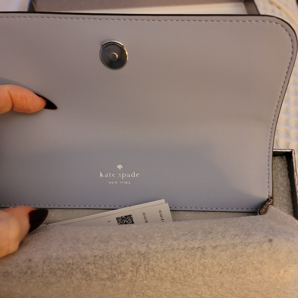 Kate Spade Glimmer Boxed Medium Flap Phone Wristlet Wallet SILVER Glitter/ BNWT - Picture 2 of 6